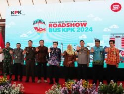 Roadshow Bus KPK Tiba di Bojonegoro, Kampanyekan Hajar Serangan Fajar dalam Proses Pilkada 