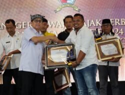 Bertabur Penghargaan di Anugerah Wajib Pajak Terbaik dan Desa Teraktif 2024 Kabupaten Bojonegoro