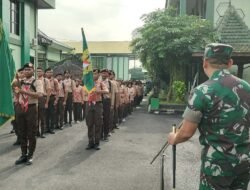 Peringati Hari Juang TNI-AD, Saka Wira Kartika Kodim Bojonegoro Jalan Kaki 20 kilometer