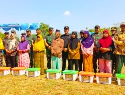 Penutupan TMMD ke-129 di Kesongo Bojonegoro Diwarnai Aksi Sosial Sembako