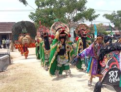 Megale Carnival Meriah, Reog Ponorogo Buka Pawai Budaya 43 Grup di HUT RI ke-81
