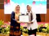 Nurul Azizah Terima Penghargaan Women with Inspiring Social Impact