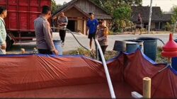 Kemarau Panjang, Polres Bojonegoro Salurkan 30 Ribu Liter Air Bersih