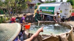 Peduli Kemarau Panjang, Kodim Bojonegoro Salurkan 130 Ribu Liter Air Bersih Setiap Hari