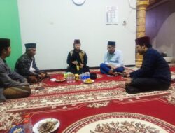 Ngaji Bersama Gus Thuba, Warga Dusun Keket Ikuti Pengajian di Masjid Miftahul Jannah