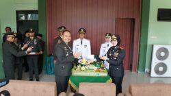 Tak Sekadar Hadiri Upacara, Kapolres Bojonegoro Bawa Kejutan untuk TNI