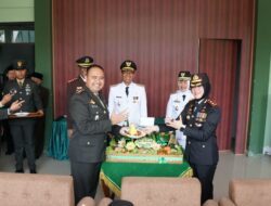 Tak Sekadar Hadiri Upacara, Kapolres Bojonegoro Bawa Kejutan untuk TNI