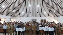 Pemkab Bojonegoro Salurkan Insentif kepada 161 Pedagang Pasar Kota Lama, Renovasi Ditargetkan Rampung 2027